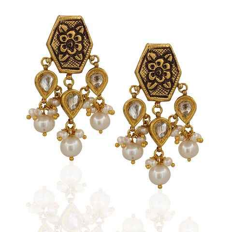 Natural Syndicate Polki Diamond & Pearl Stringed Pendant Set