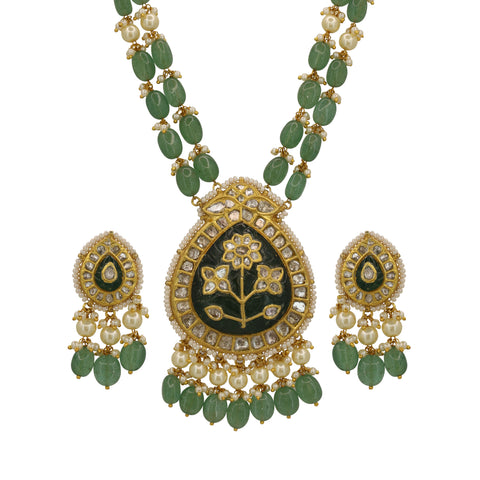 Emerald Elegance: Syndicate Polki Diamond & Pearl Pendant Set