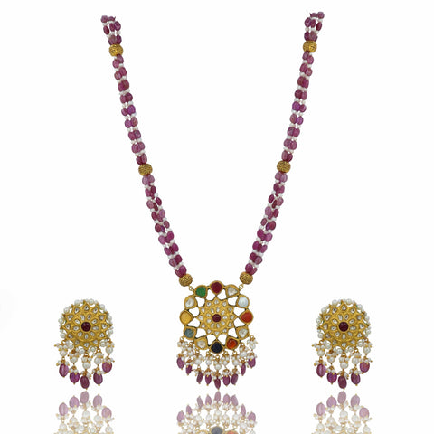 Pushpa Ratna Gold Pendant Set