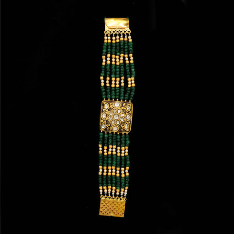 Tilak Ratna Haathphool Gold Polki Bracelet