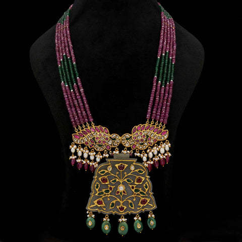 Mughal-Inspired Wing Pendant Necklace