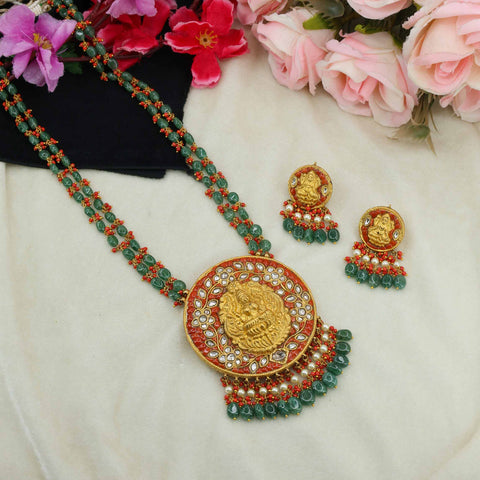 Vijaya Lakshmi Gold Polki Diamond Pendant Set