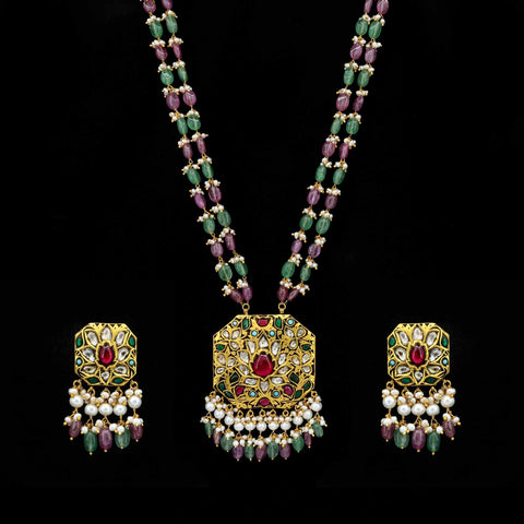 Neel Kamal Gold Pendant Set