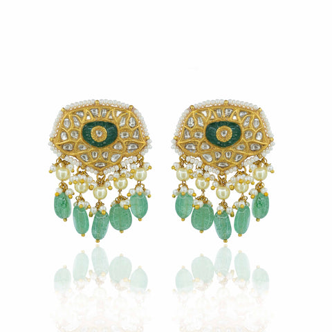 Prakriti Polki Diamond Pendant Set