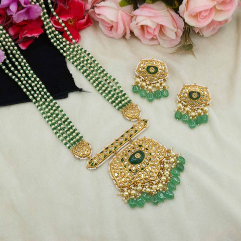 Prakriti Polki Diamond Pendant Set