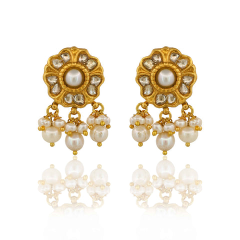 Tanzanite Tassel Polki & Pearl Stringed Pendant Set