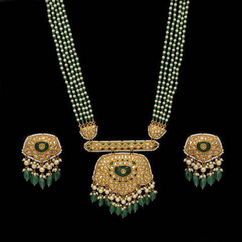 Prakriti Polki Diamond Pendant Set