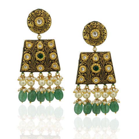 Regal Emerald & Polki Diamond Floral Pendant Jewelry Set