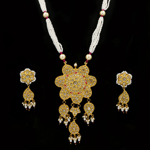 Traditional Gold Polki Diamond Floral Pendant Set