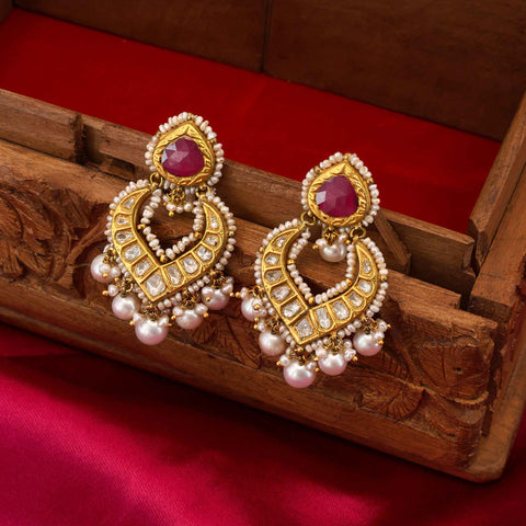 Gold Thappa Statement Ruby-Top Polki Chandbaali