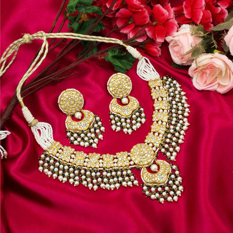 Polki Diamond Necklace Set