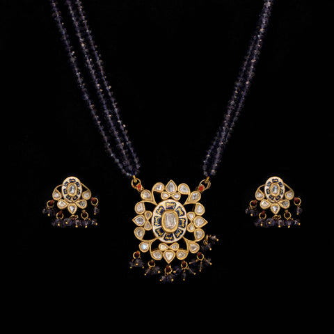 Ambar Tarang Polki Diamond Pendant Set