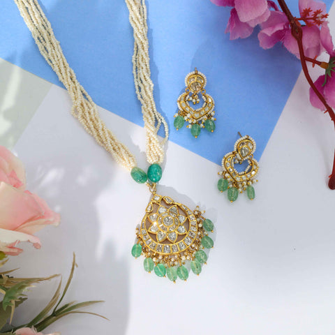Saraswati Harit Gold Polki Diamond Pendant Set
