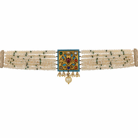 Traditional Gold Choker with Gemstone Pendant